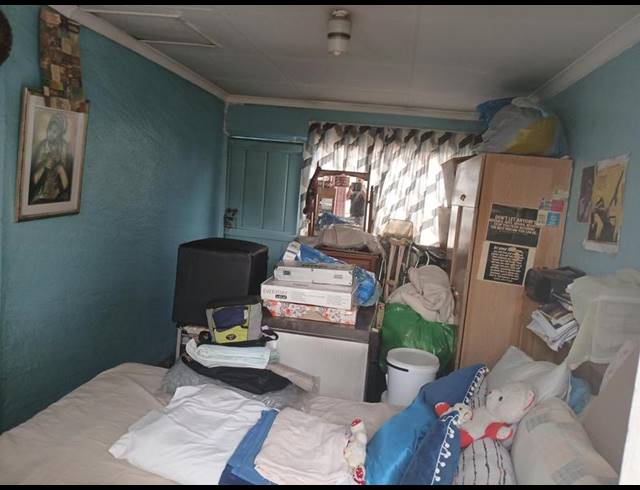 2 BEDROOM HOUSE FOR SALE IN ORLANDO WEST